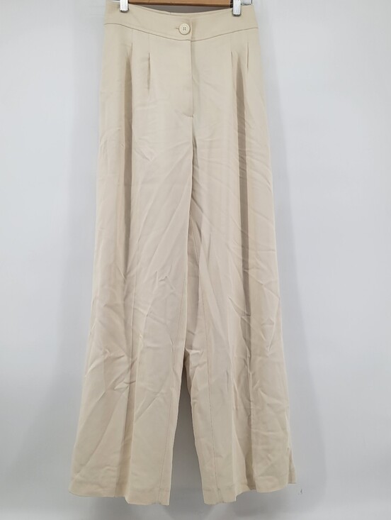 Elie Tahari Pants - Ellie Tahari Ecro Wide Leg  Pleated Dress Pants Size 6
